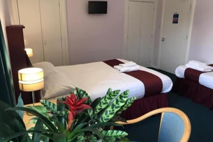 Room 10 of 56