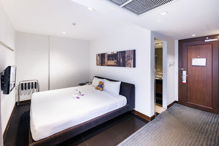 Room 21 of 114