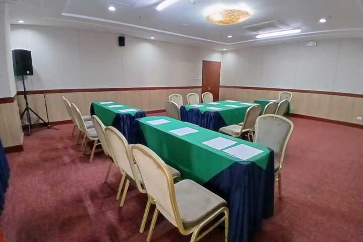 Hotel Interior 22 of 156