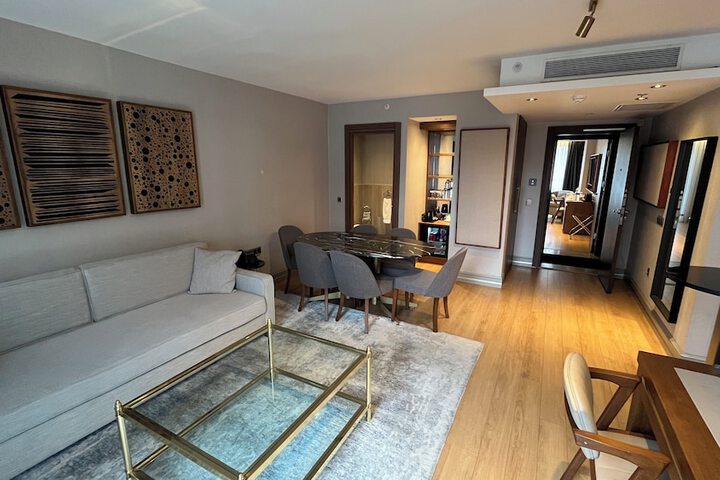 Room 56 of 129