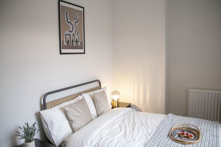 Room 16 of 41