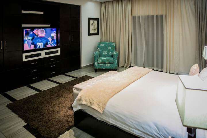 Room 17 of 52