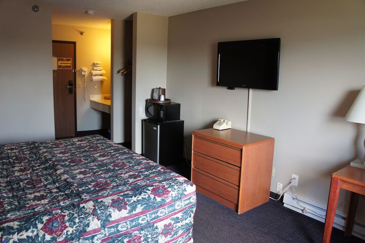 Standard | King Bed (18 of 20)