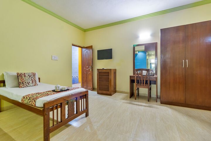 Room 16 of 98