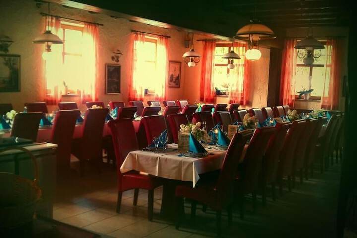 Dining Photos