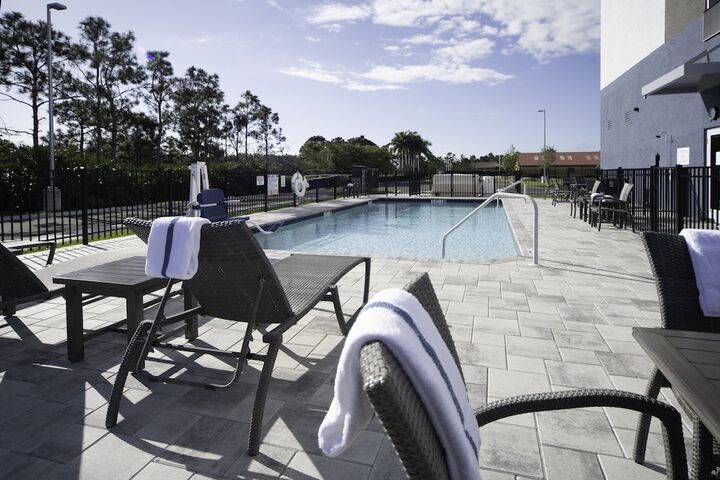 Pool 25 of 47