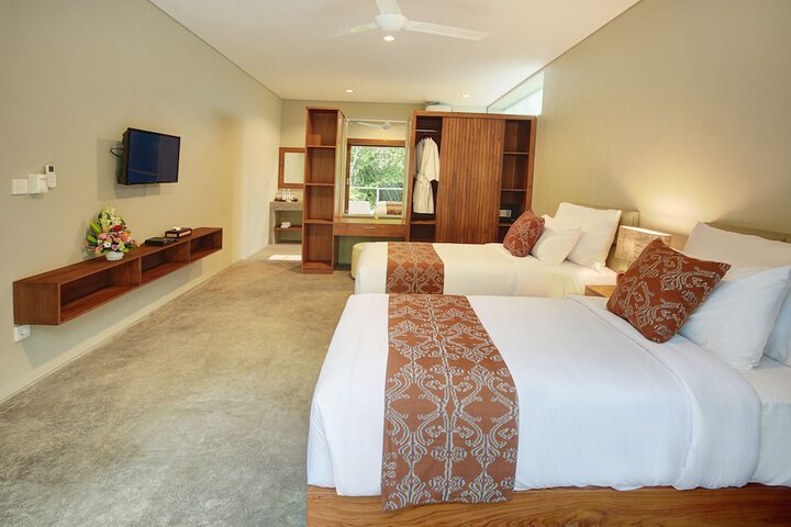 Room 18 of 52