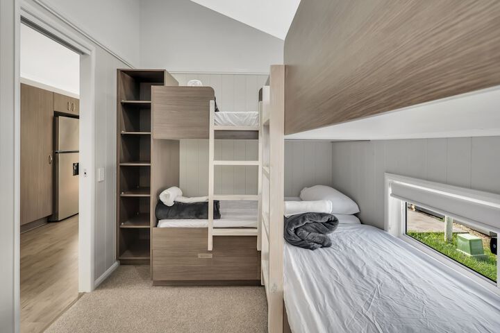 Room 11 of 78