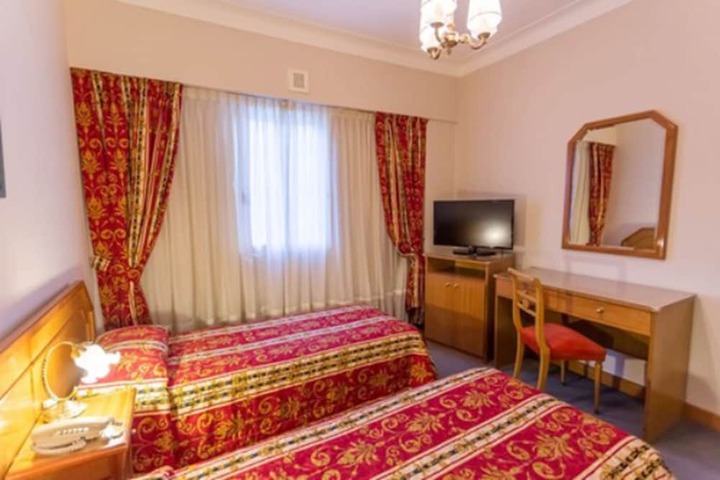 Room 16 of 43