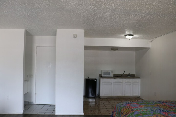 Room 20 of 31