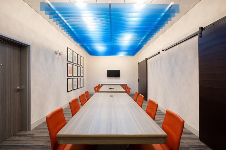 Meeting facility