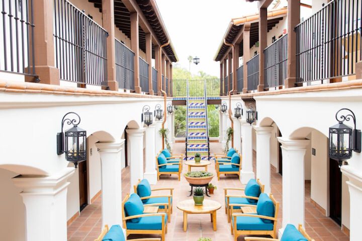 Hotel 41 of 47