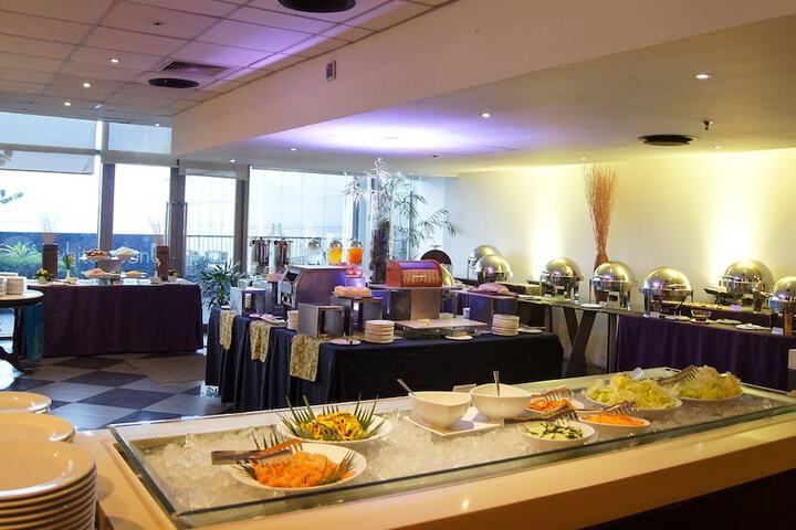 Dining 175 of 204