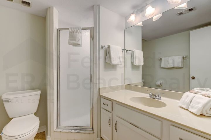 Room 10 of 21