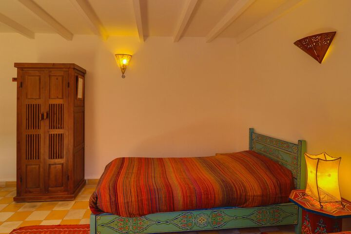 Room 45 of 266