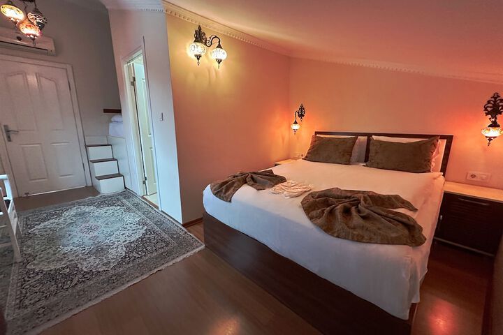 Room 21 of 47