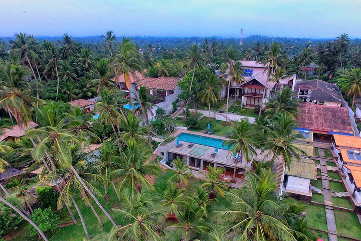 Hotel 96 of 100
