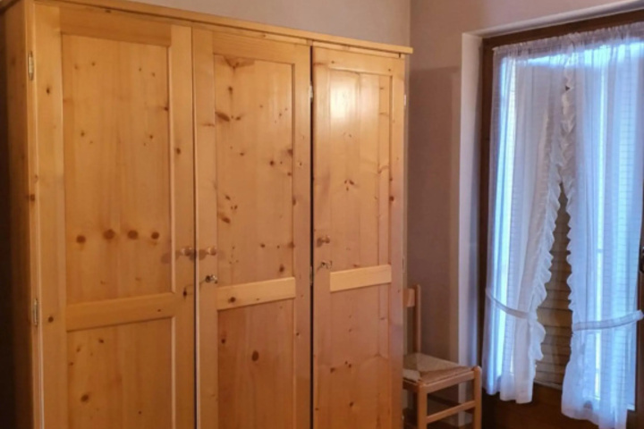Room 3 of 15