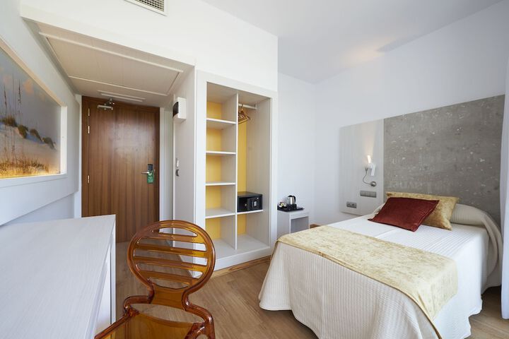 Room 7 of 55