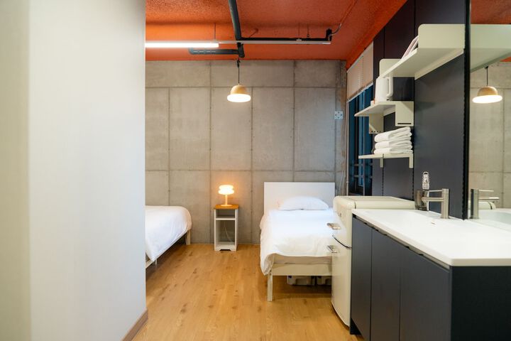 Room 41 of 111