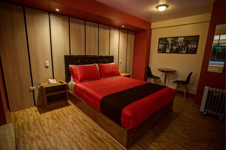 Room 18 of 83