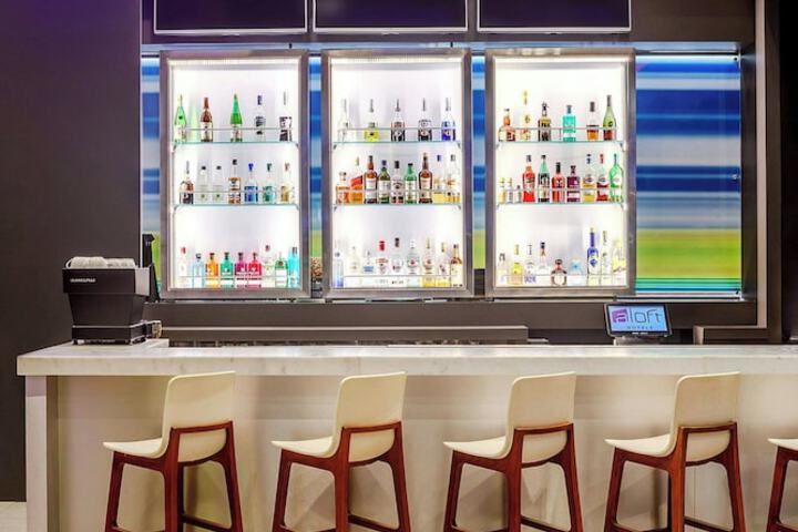 Dining Photos