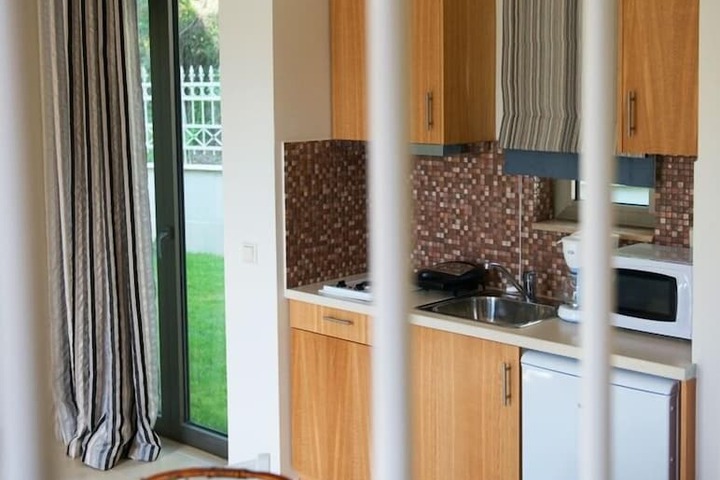 Private kitchenette