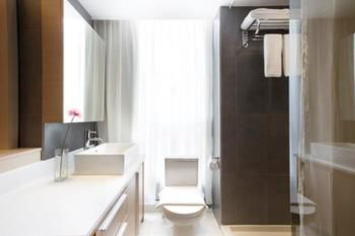 Room 5 of 53
