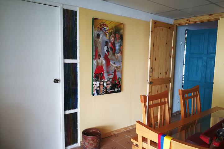 Room 15 of 18