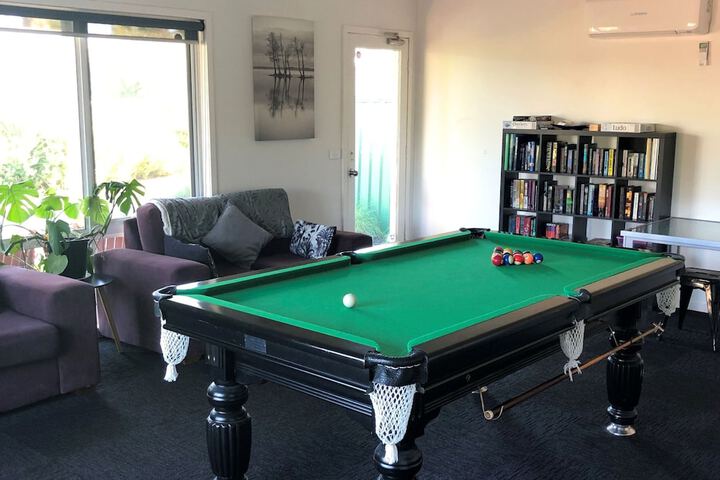 Room 11 of 13