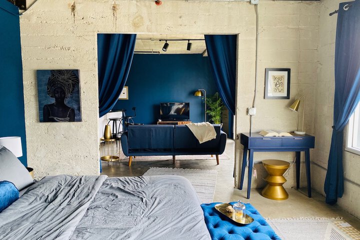 Room 44 of 108