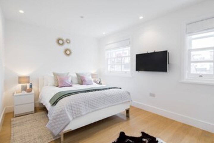Room 10 of 21