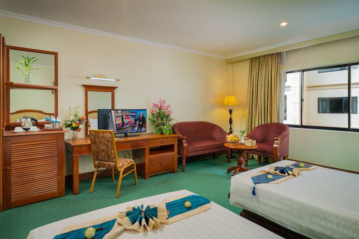 Room 9 of 55