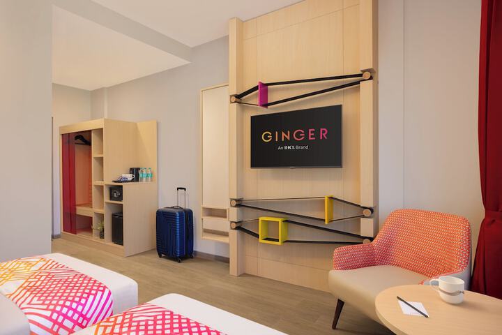 Room 14 of 38