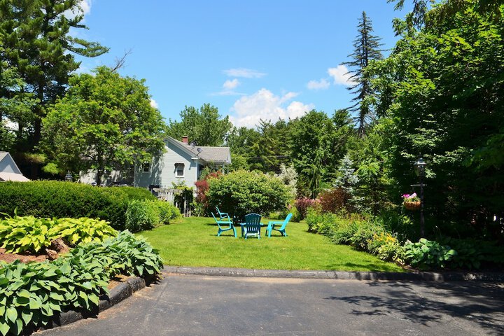 Hotel Exterior 99 of 125