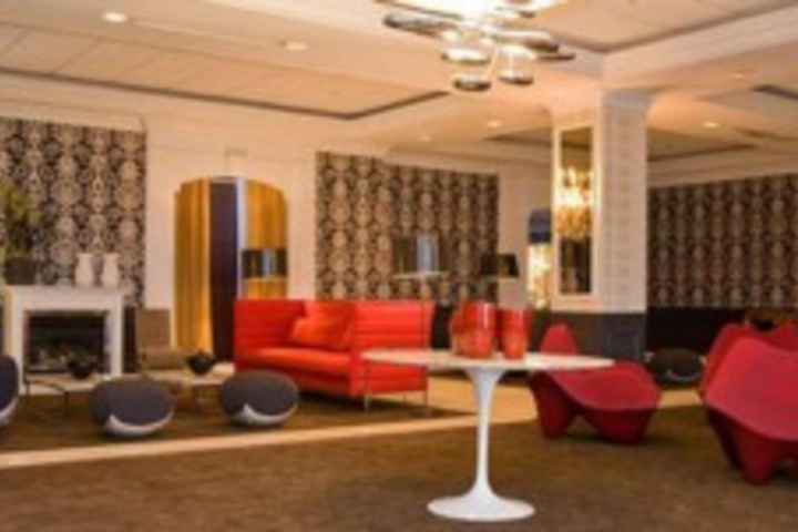Hotel Interior 213 of 287