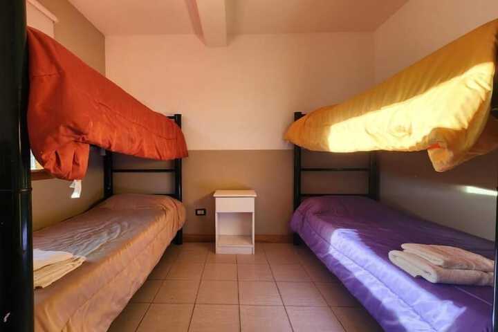 Room 7 of 25