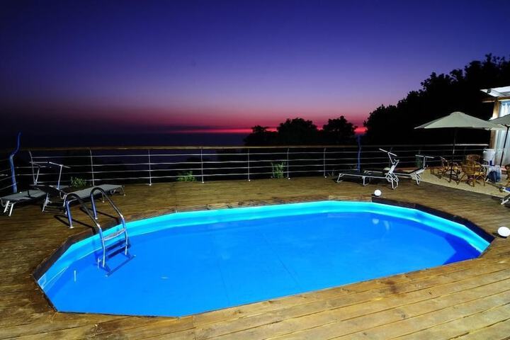 Pool Hotel