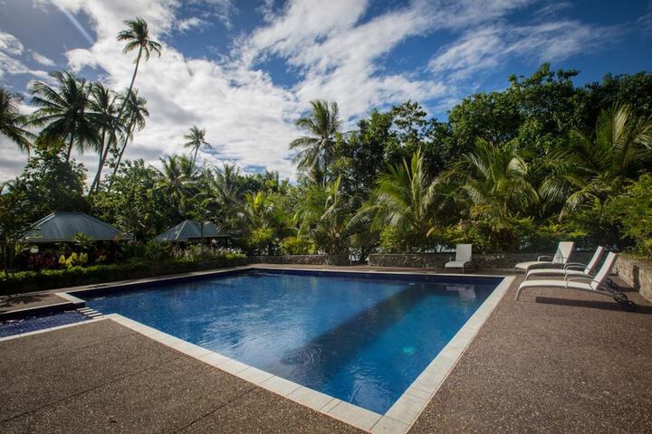 Hotel with Pool