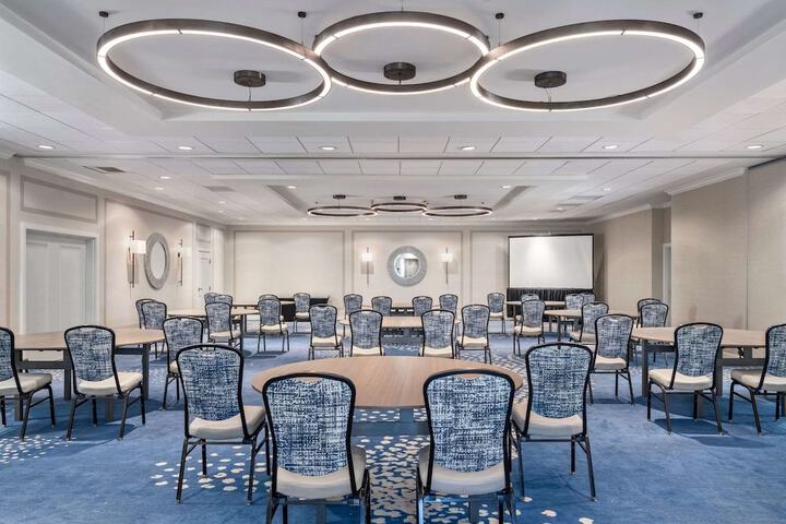 Meeting facility
