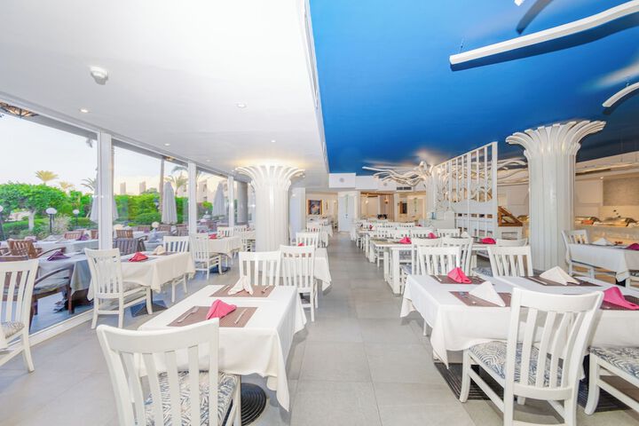 Dining 78 of 120