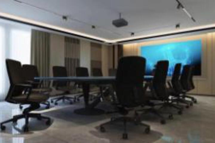 Room 12 of 20