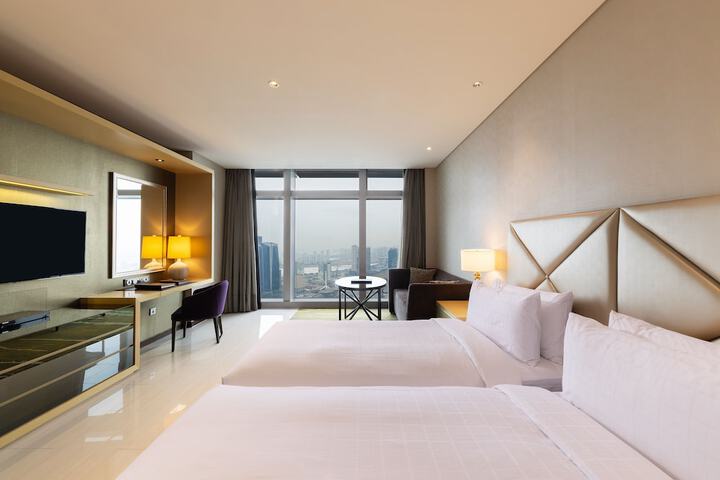 Room 9 of 71