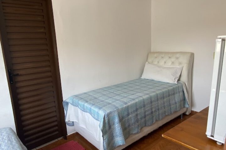 Room 15 of 43