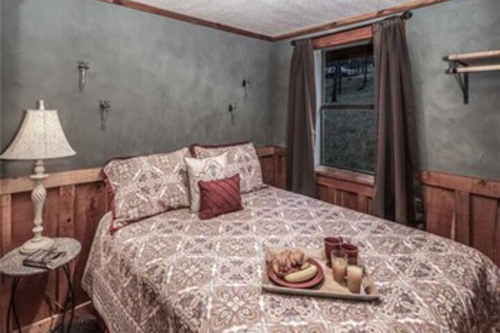 Room 27 of 31