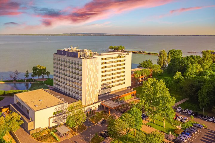Hotel 185 of 193