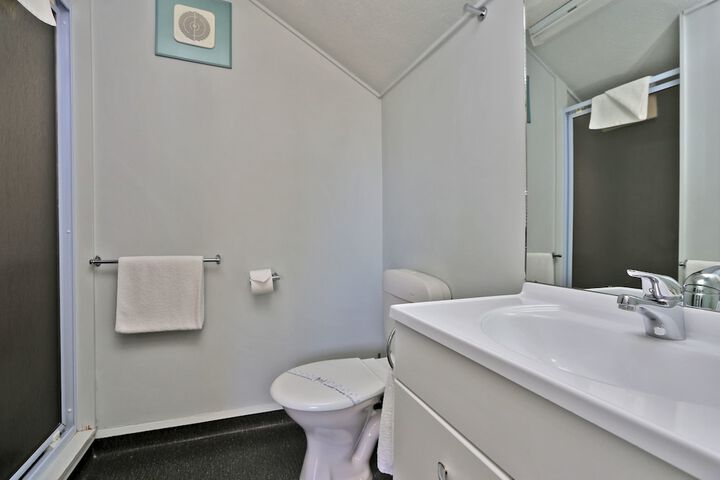 Room 42 of 54