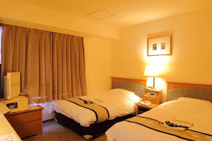 Room 8 of 56