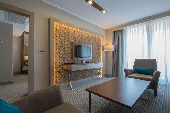 Room 30 of 104