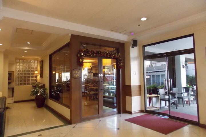 Hotel 2 of 60